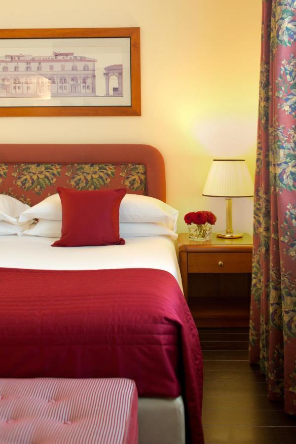 Starhotels Business Palace Milan Luaran gambar